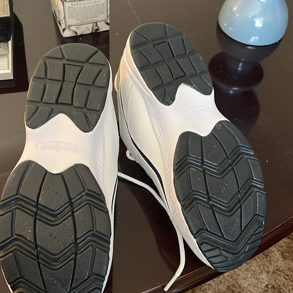 Easy Spirit walk Run Sneakers Ladies 9.5 M - Picture 5 of 5